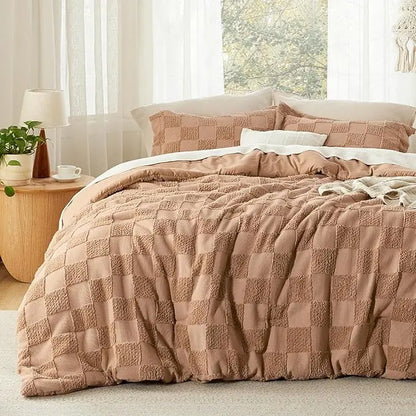 Bohemian Quilted 3-Piece Bedding Set-1 Soft Breathable Comforter with 2 Matching Pillowcases