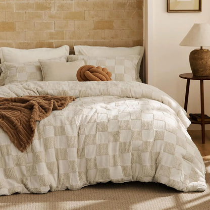 Bohemian Quilted 3-Piece Bedding Set-1 Soft Breathable Comforter with 2 Matching Pillowcases